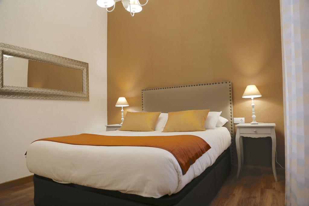 Holidays2Malaga Comfort Center Oda fotoğraf